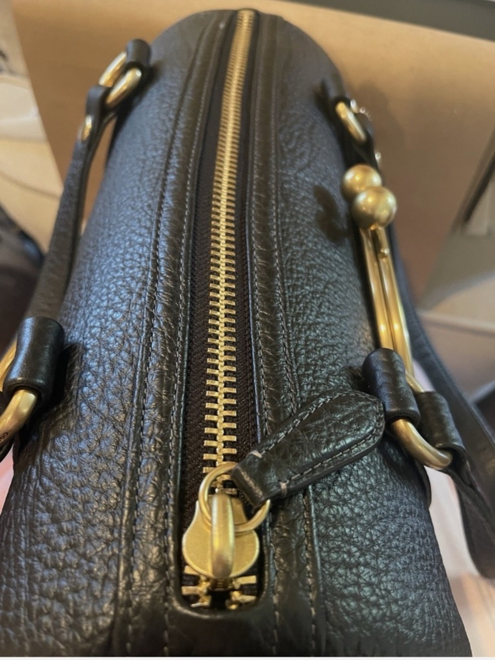 New Coach Kisslock Barrel Shoulder Bag 28 with Black and Gold - Picture 11 of 14